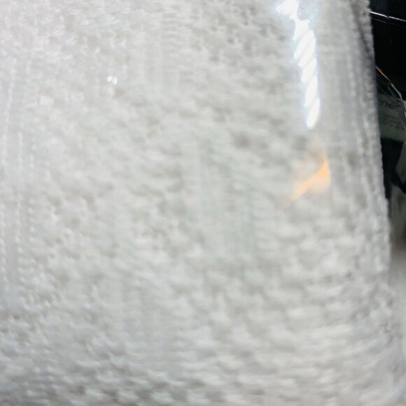 Vintage White Lace 60x86" Oblong Tablecloth Florals Made in USA MCM - Picture 1 of 2